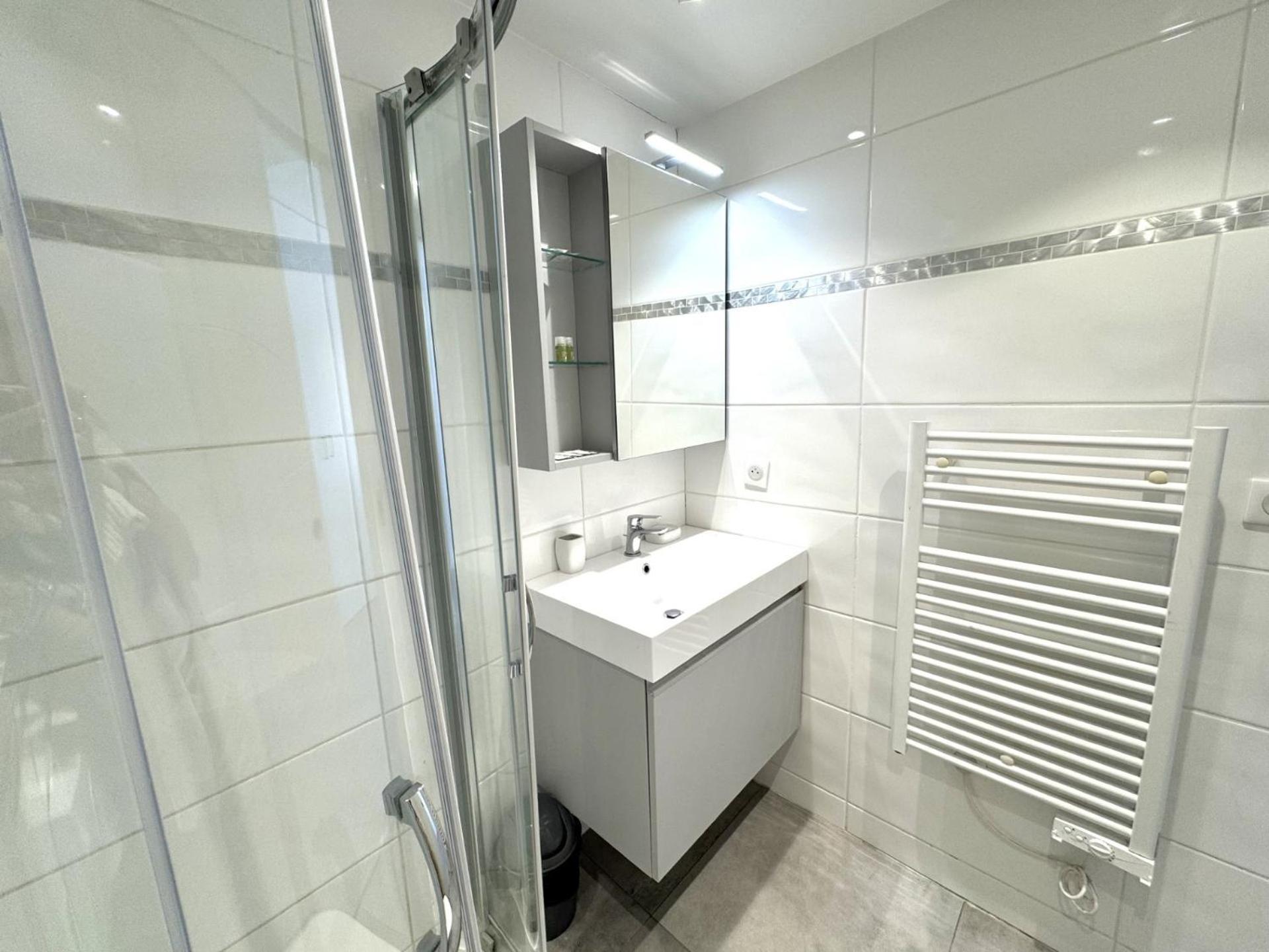Aparthotel Riviera Nice Cote D'Azur - Old Town - Studio Ac - Sea View - 50M Promenade Des Anglais- La Maison Linda Εξωτερικό φωτογραφία