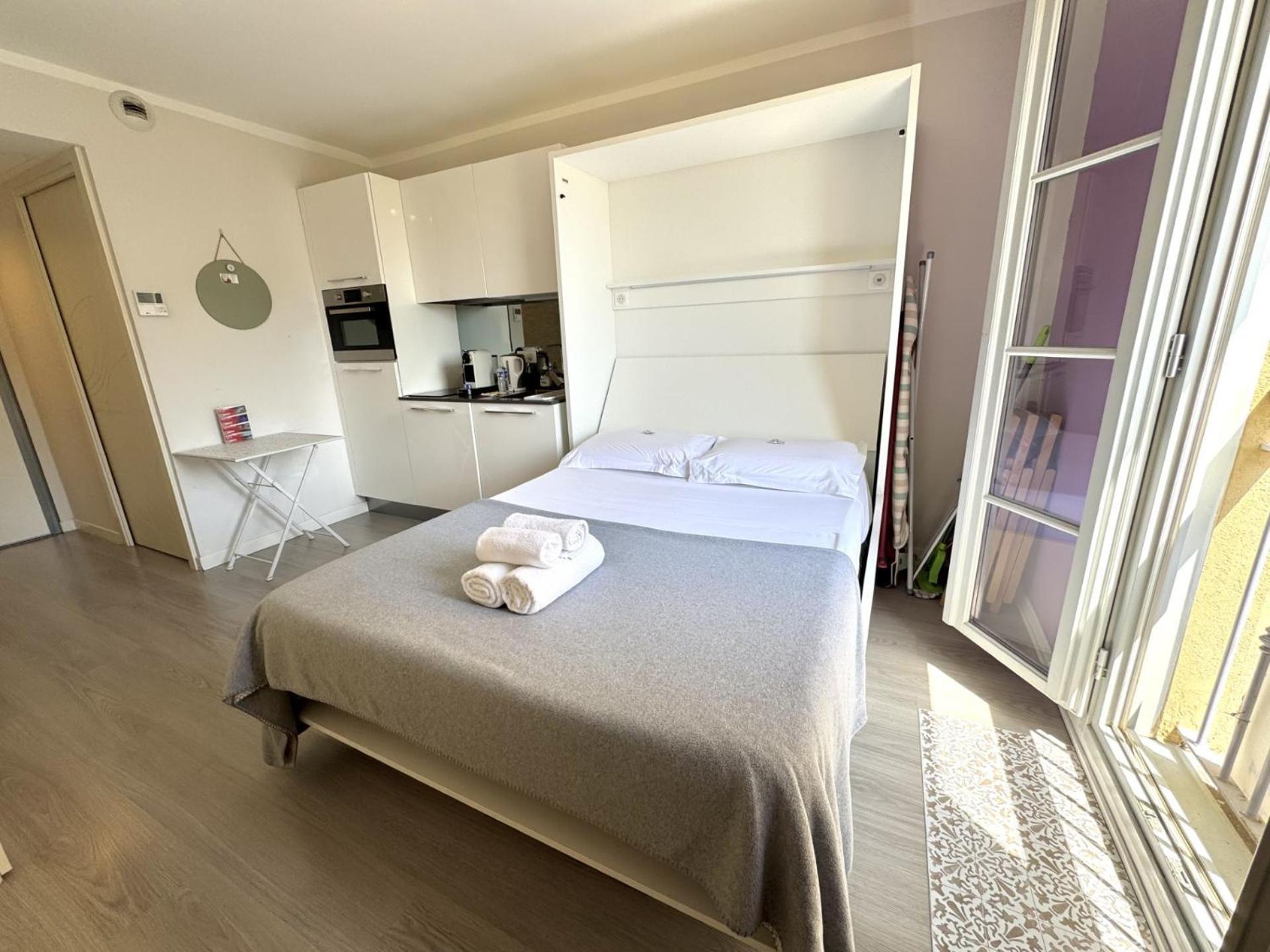 Aparthotel Riviera Nice Cote D'Azur - Old Town - Studio Ac - Sea View - 50M Promenade Des Anglais- La Maison Linda Εξωτερικό φωτογραφία